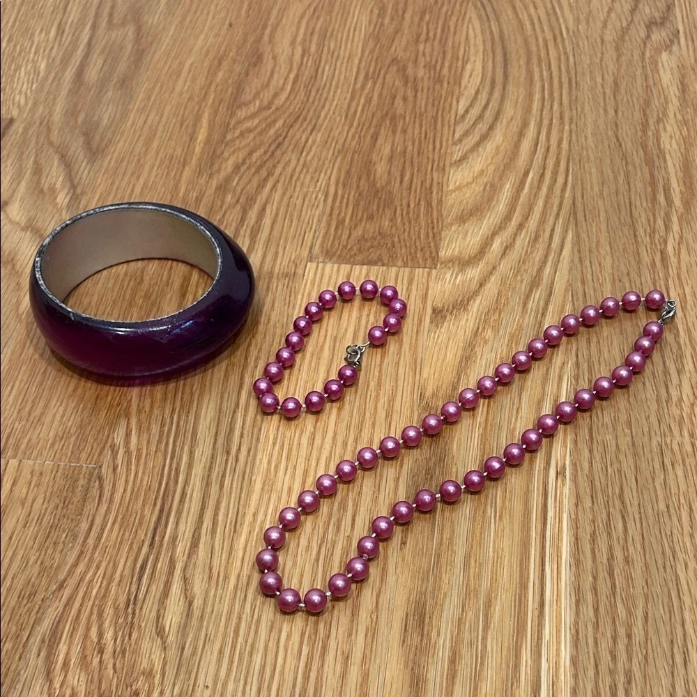 Vintage bundle Purple Jewelry Set necklace and 2 bracelets